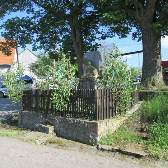 Pomník padlým v Podmoklech