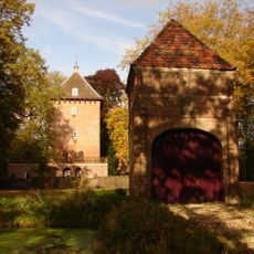 Weerdesteyn: poortgebouw