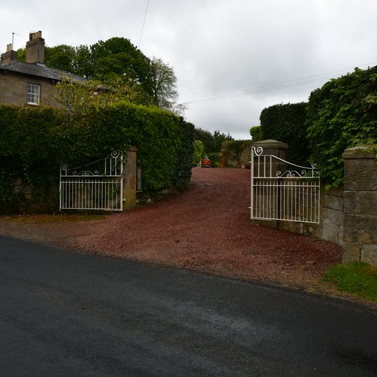 Gate Screen South East Of Bilton House