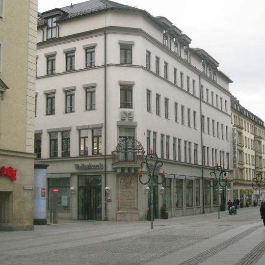 Innere Klosterstraße 15, 17