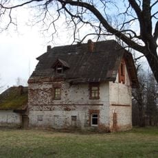 Жилой дом (Любытино)