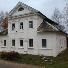 Жилой дом (Осташков)