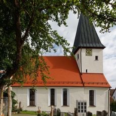 St. Giles and St. Catherine's Church, Reutti