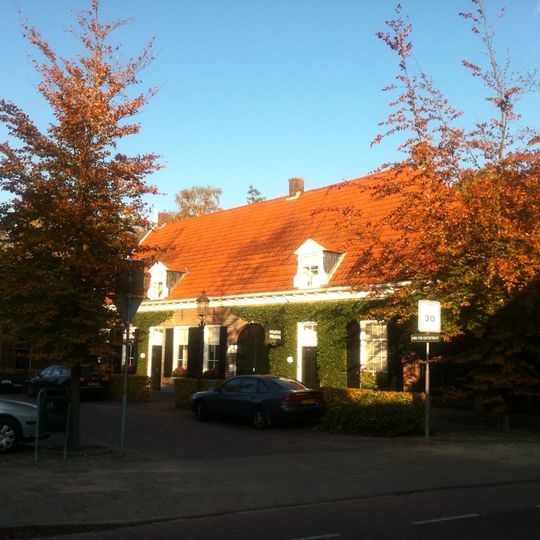 Abraham ten Catestraat 25, Borne