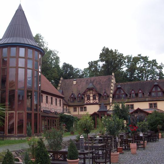 Ehemaliges Jagdschloss Weiberhof, jetzt Hotel