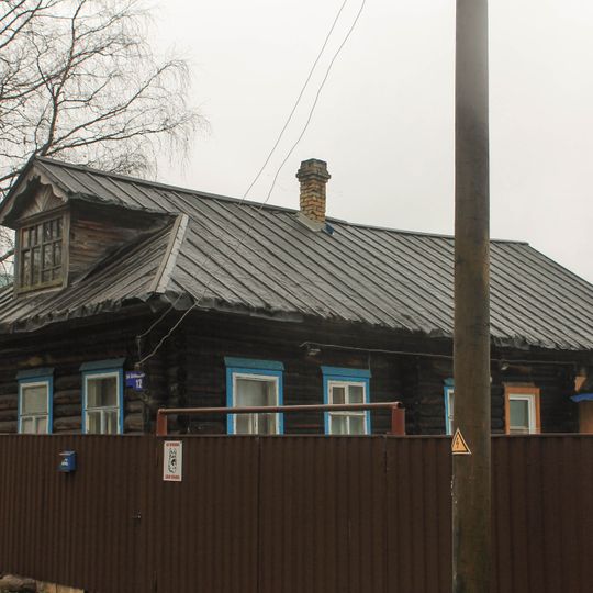 Дом жилой Нисваволь Е.В.