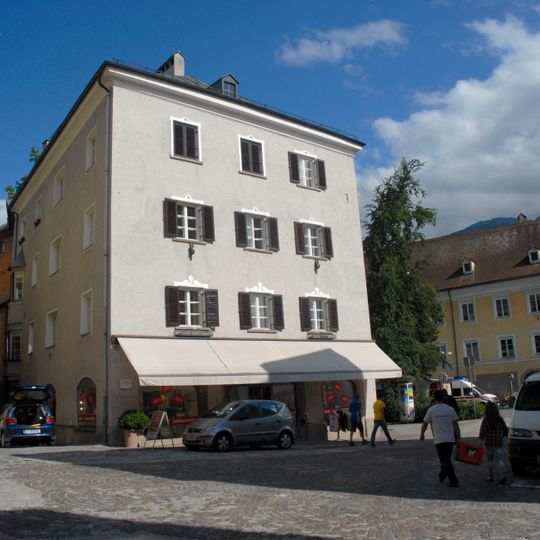 Stofferin-Haus, Khuen-Haus, ehem. Gasthof Zum goldenen Keuz