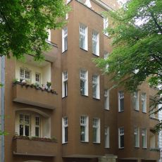Mietshaus Clausewitzstraße 6