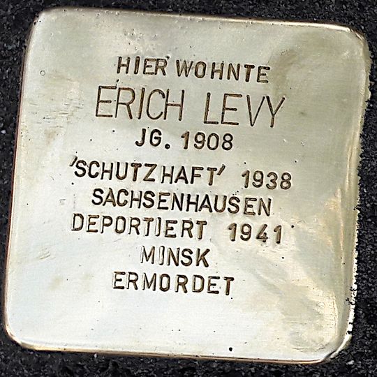 Stolperstein dedicated to Erich Levy