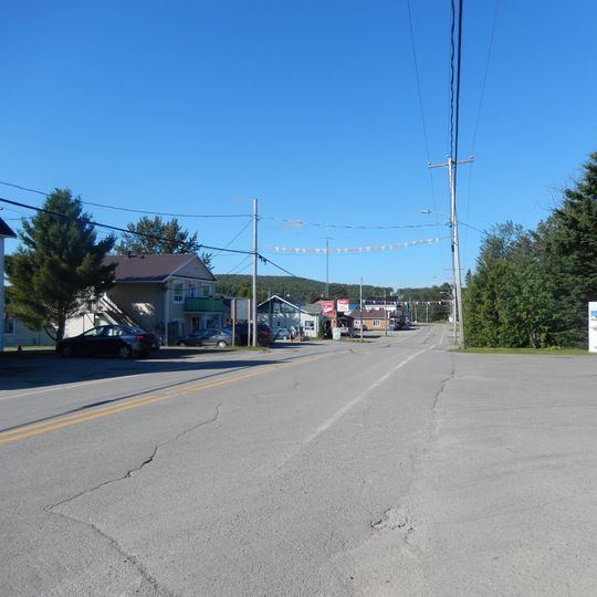 Sainte-Lucie-de-Beauregard