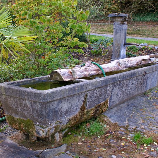 Brunnen Stegenweg 24