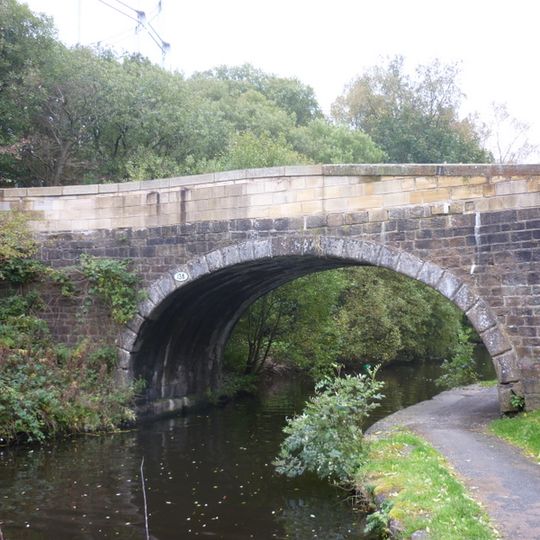 Leeds And Liverpool Canal Canal Bridge Number 138