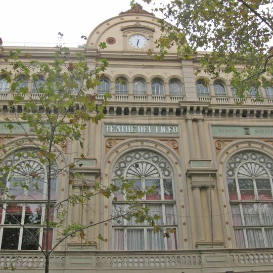 Medallons i bust al Gran Teatre del Liceu