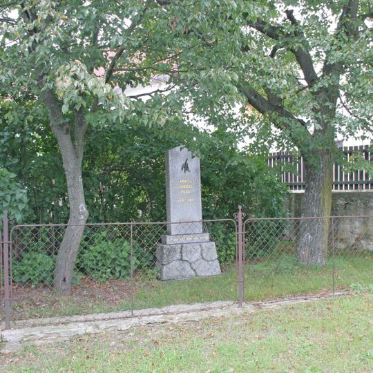 Pomník pozemkové reformy v Boskovštejně