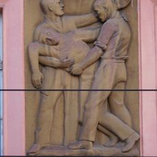 Reliefs at Senovážné náměstí 22