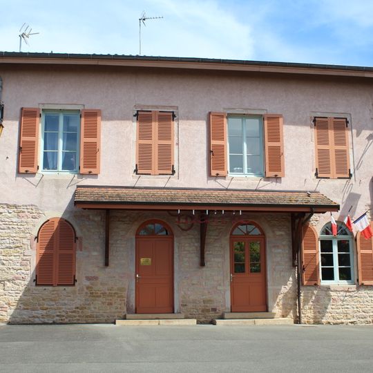 Town hall of Courtes