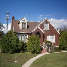 John S. and Izola Lewis House