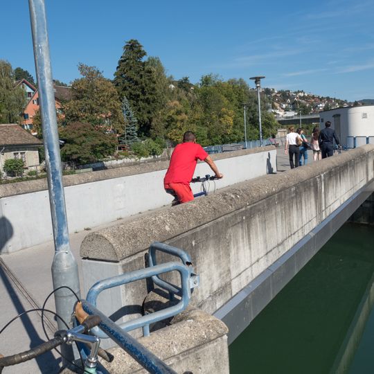 Hönggerwehr-Verbindungsbrücke