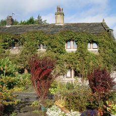 Damems Farmhouse And Attached Cottages