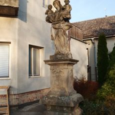 Socha svaté Anny Samétřetí