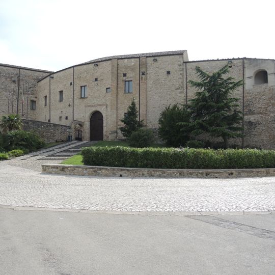Museo e Archivio degli Artisti Abruzzesi Contemporanei - Castello di Nocciano