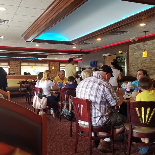 Pandora Diner