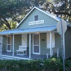 Mandarin Store and Post Office