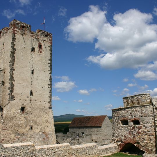 Kinizsi Castle