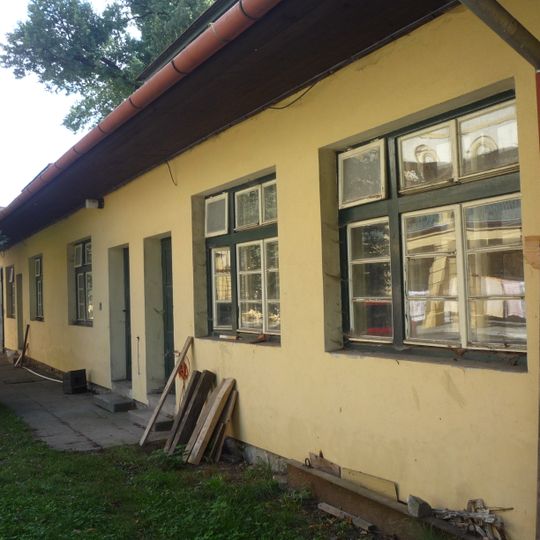 Hospodářské budovy