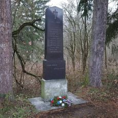 Pomník padlým 1914-1918 ve Velcí