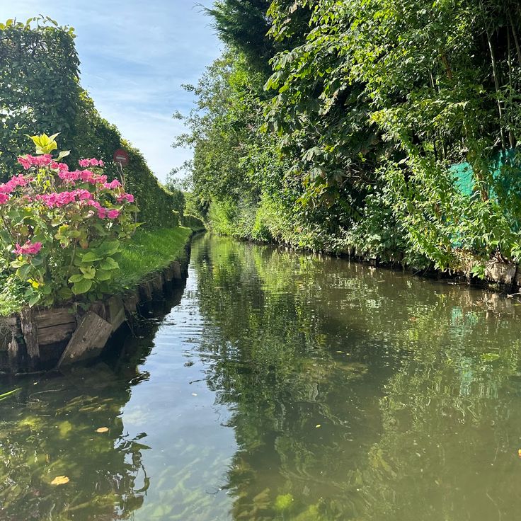 Départ barques Ôjardin Amiens