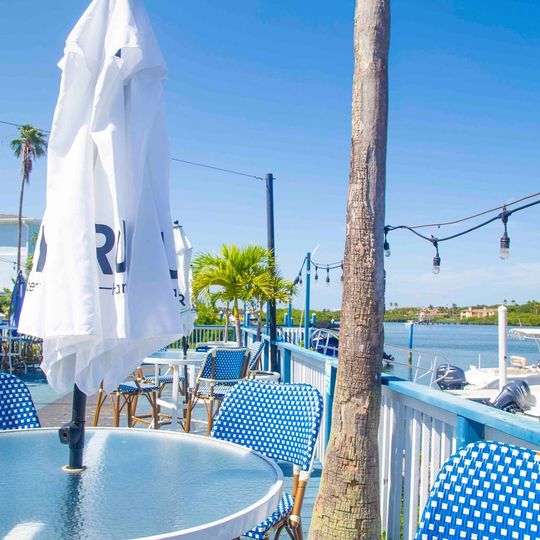 Caddy's Indian Shores