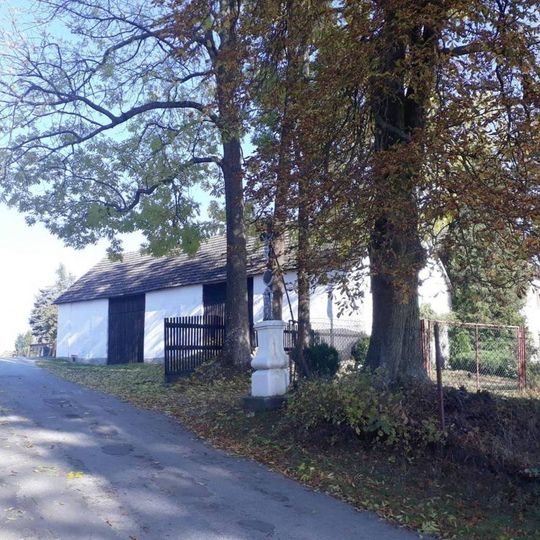 Kříž v severovýchodní části Štítného