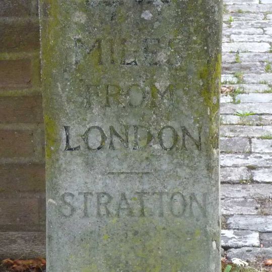 Milestone, London Road at TL2004743934