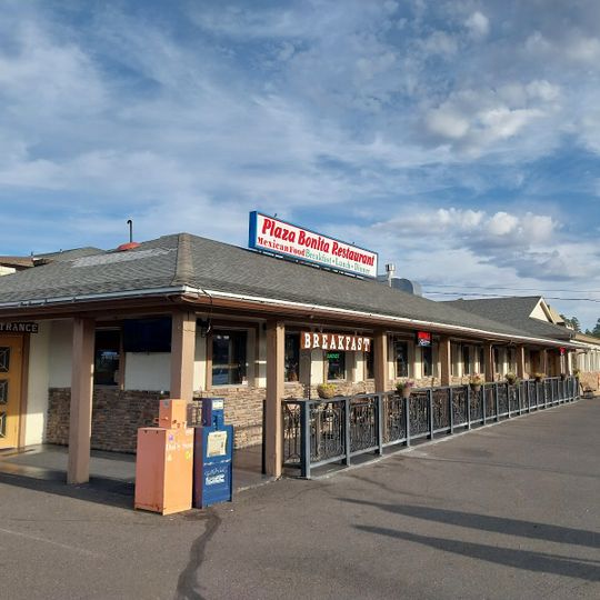 Plaza Bonita