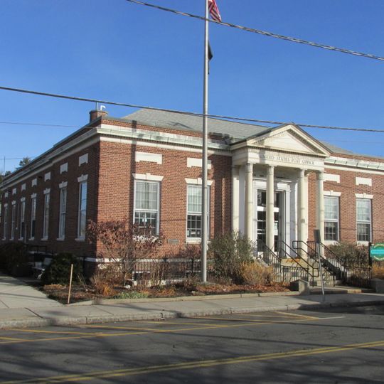 United States Post Office–Easthampton Main