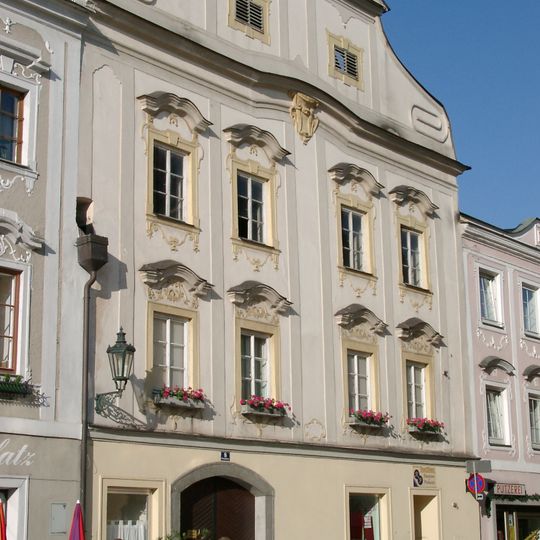 Bürgerhaus, Wolfhaus