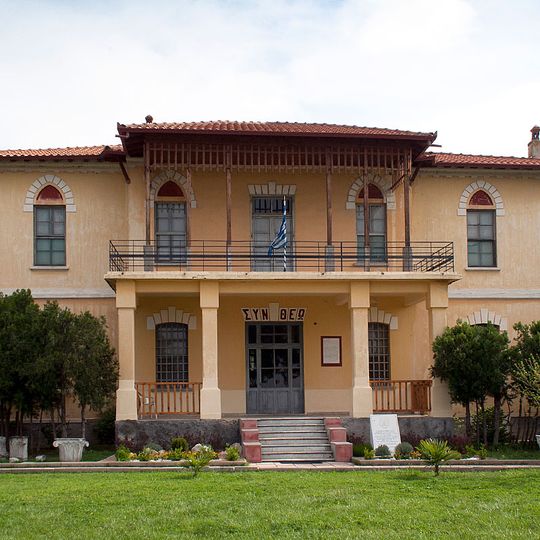 Villa Modiano, Topsin