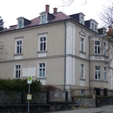 Mietvilla Dr.-Peter-Jordan-Straße 3