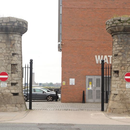 Gate Opposite Roberts Street