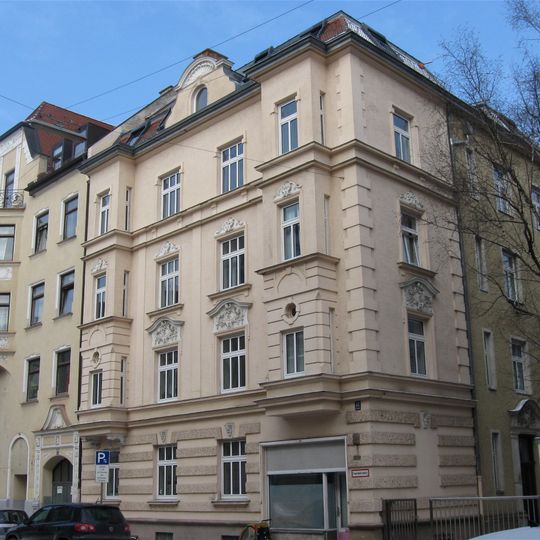Mietshaus