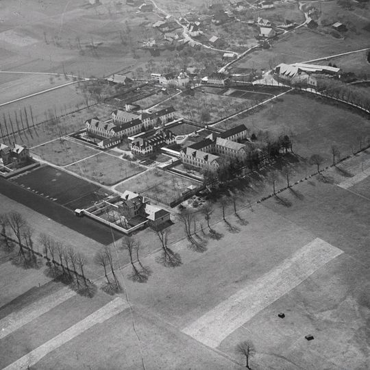 Former hospice for the insane, general services building