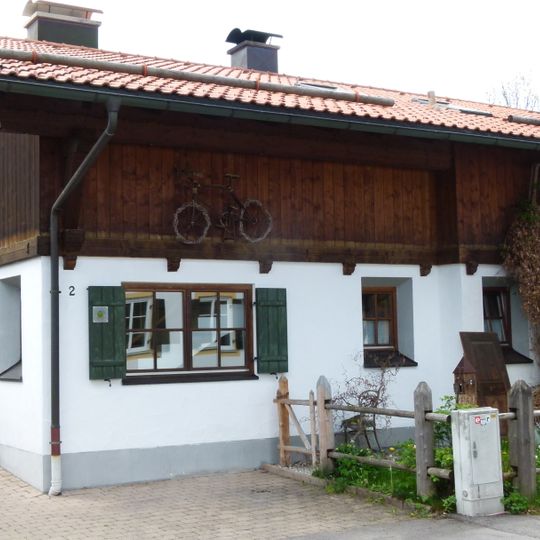 Ehem. Bauernhaus, abgebrochen: Neubau