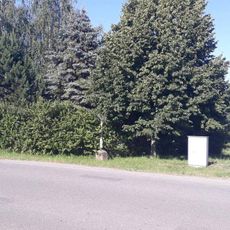 Kříž v Chýnově u ulice Na Skalici