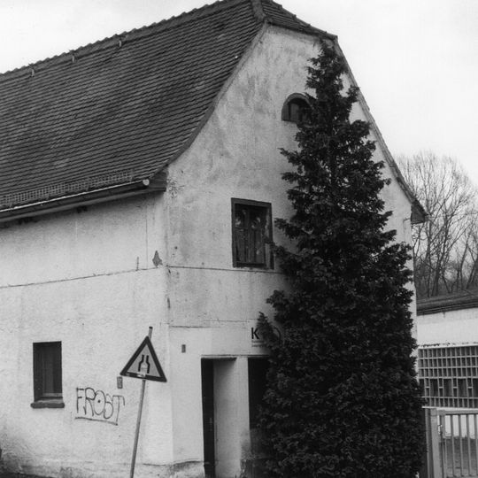 Bauernhaus Plösener Straße 8