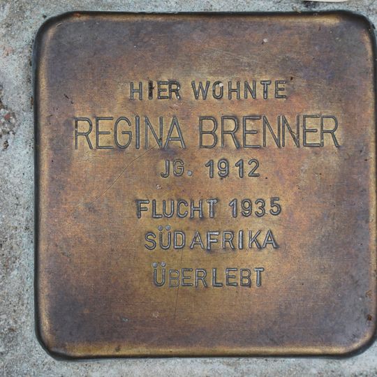 Stolperstein en memoria de Reginna Brenner