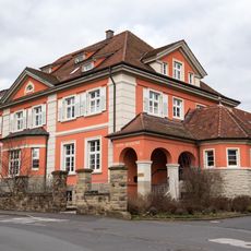 Bürogebäude
