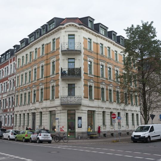 Mietshaus Industriestraße 19
