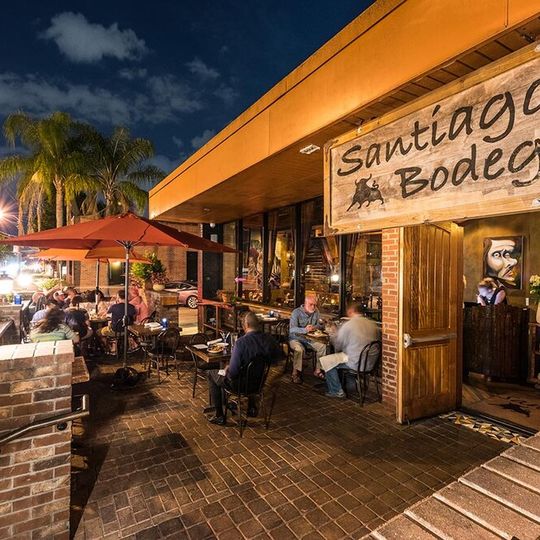 Santiago's Bodega