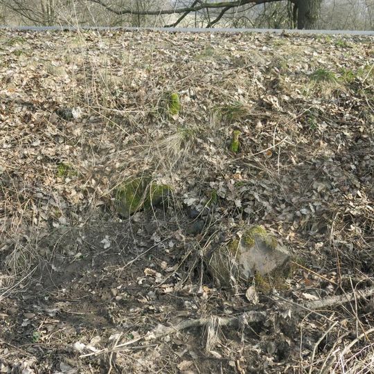 Kříž u silnice severně od Libova